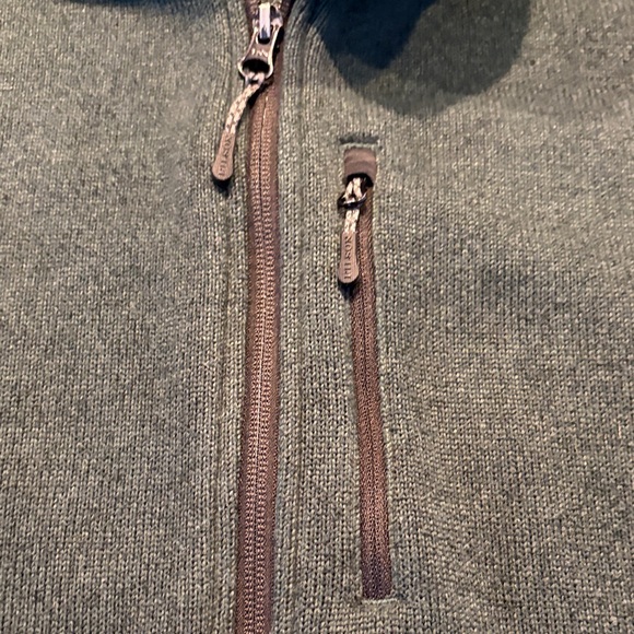 Filson Fleece Vest - Picture 4 of 9